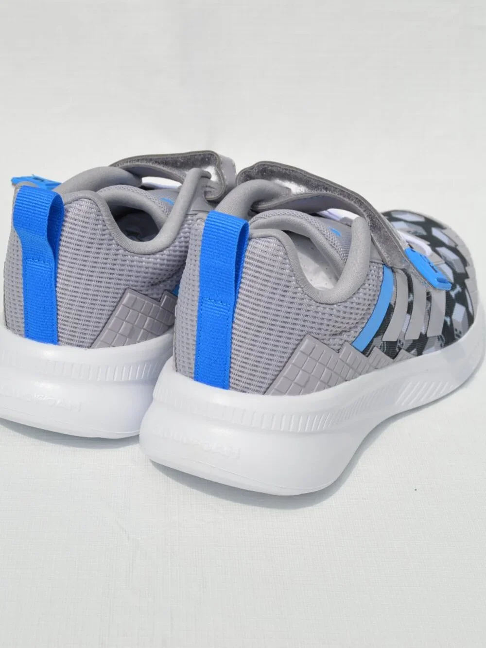 ADIDAS MINECRAFT FORTARUN 4.0 SHOES CHILDREN Size 3 (New)